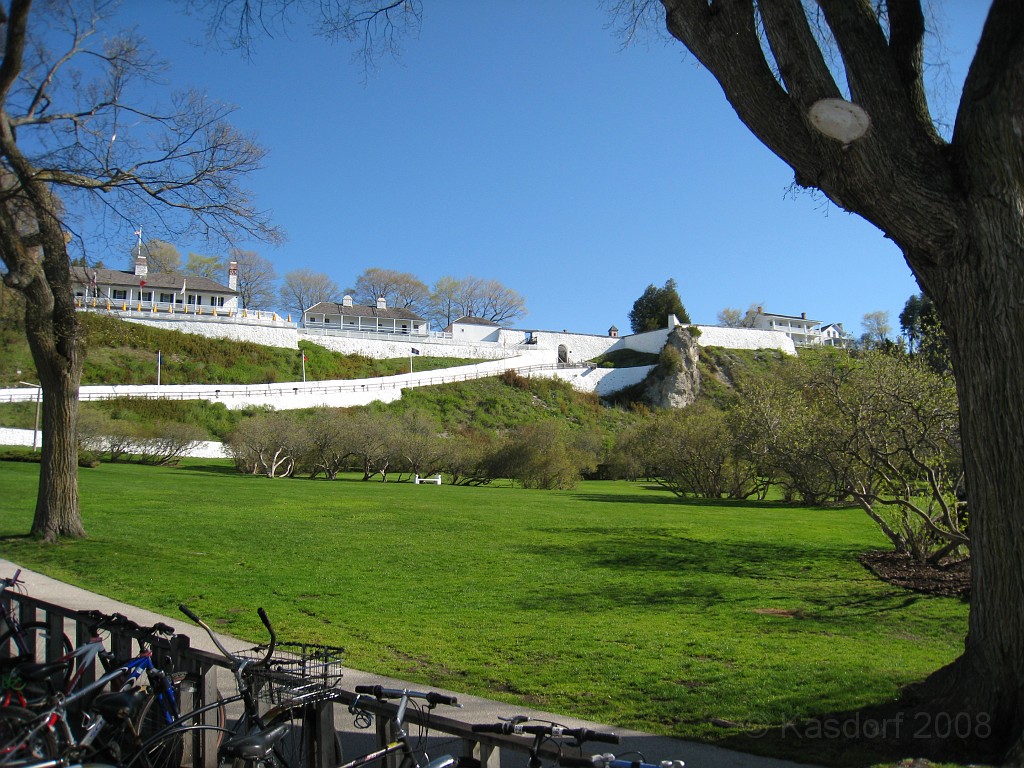 Mackinaw Island Area May 2008 0259.jpg - May 24 2008 a trip to Mackinac City for a 5 M race and a visit to Mackinac Island. A day to the UP, Paradise, Whitefish Point and Tahquamen Falls. This was followed by trips to Petoskey and Charlevoix.